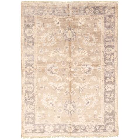 Hand-knotted Jules Ushak Khaki Rug