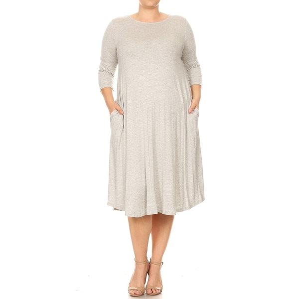 Women's Casual Basic Curved Hem Plus Size Midi Dress. Opens flyout.
