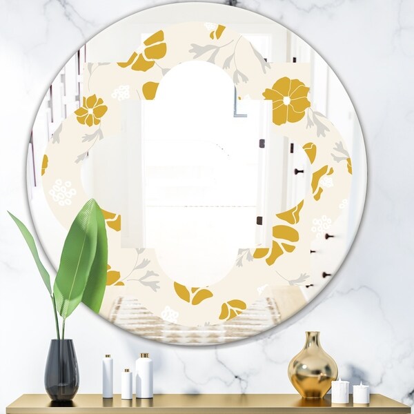 Designart 'Retro Handdrawn Poppies III' Cottage Round or Oval Wall Mirror - Quatrefoil