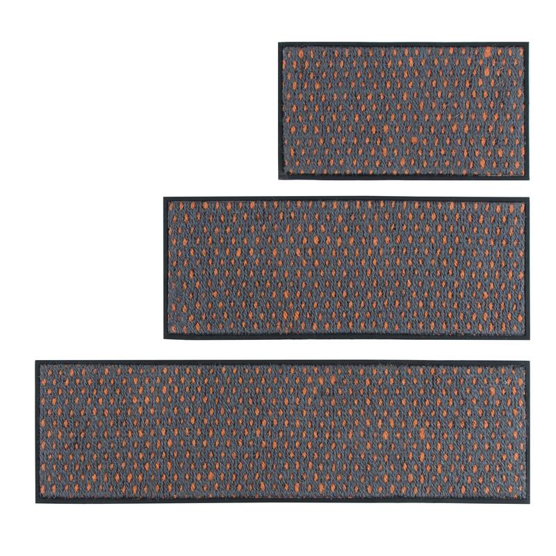 Natural and Recycled Rubber Boot Tray with Gray and Orange Coir Insert
