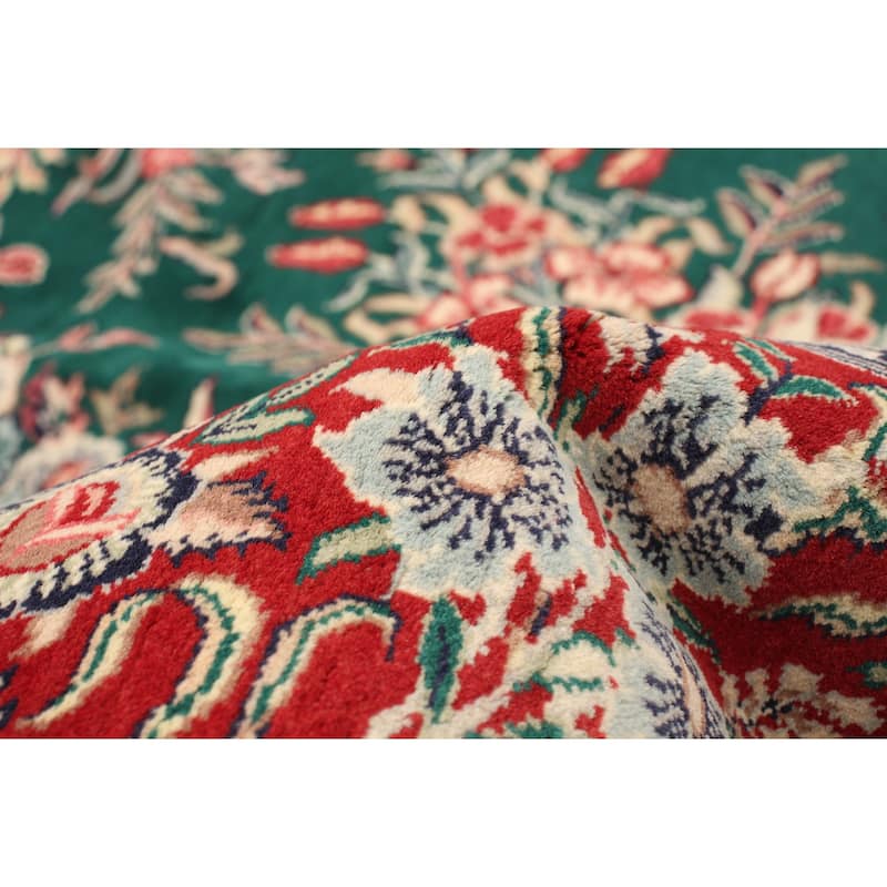 Handknotted Pako Persian Green Wool Rug 8'1" x 10'5"/8'1 x 10'5 On