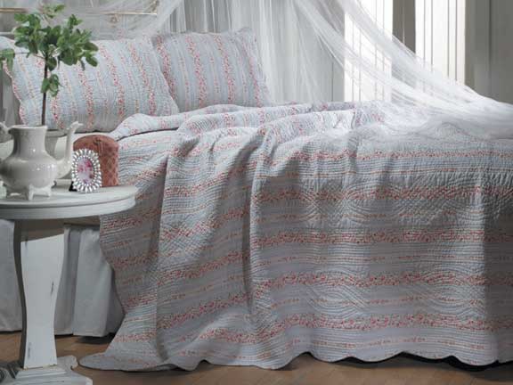 Trellis 3 piece Drapery Set  