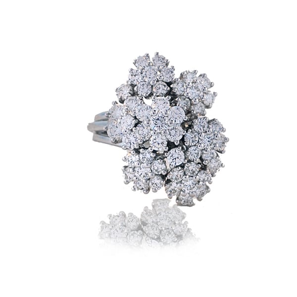 18kt White Gold Diamond Leo Pizzo Ring  