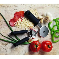  NEW OXO Good Grips Garlic Press: Home & Kitchen