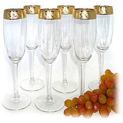 Beautiful set of 7 vintage Italian wine glasses with gold geometric bands.