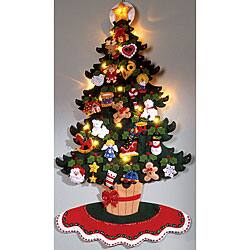 Christmas Tree Advent Calendar Felt Applique Kit - Overstock - 3410397