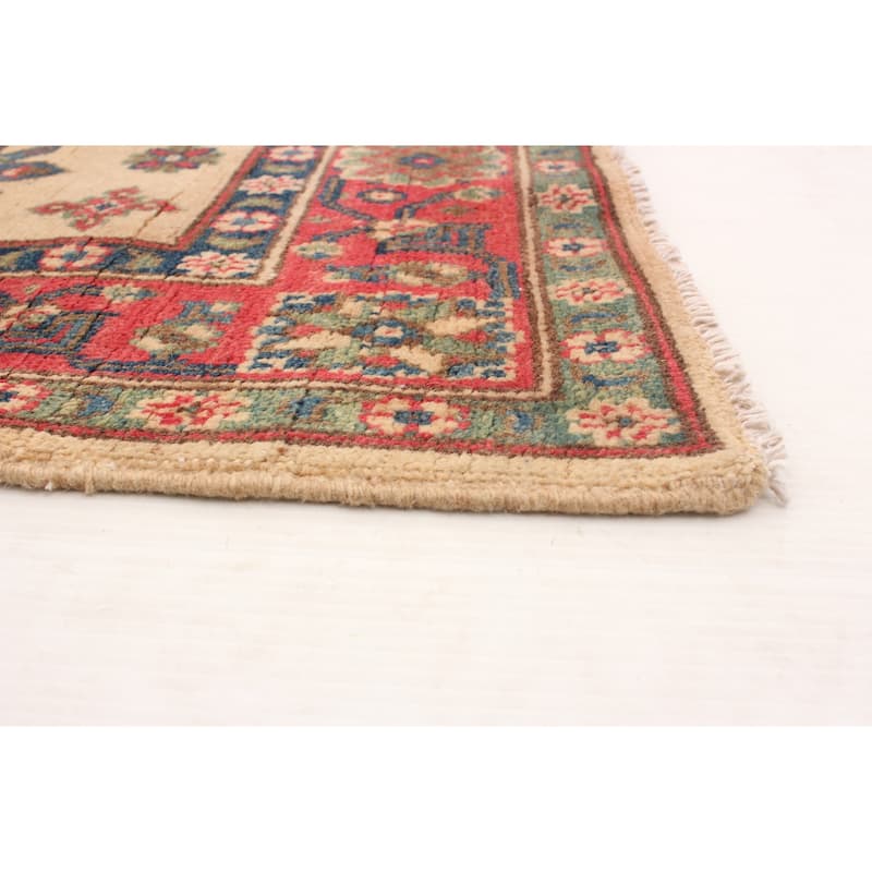 Hand-knotted Finest Gazni Cream, Copper Wool Rug - 3'10 x 6'0/3'10" x 6'0"