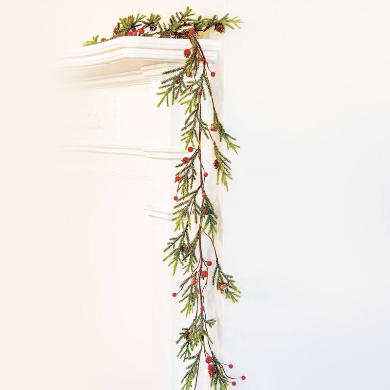 Mountain Pine & Berries Garland 5' - N/A