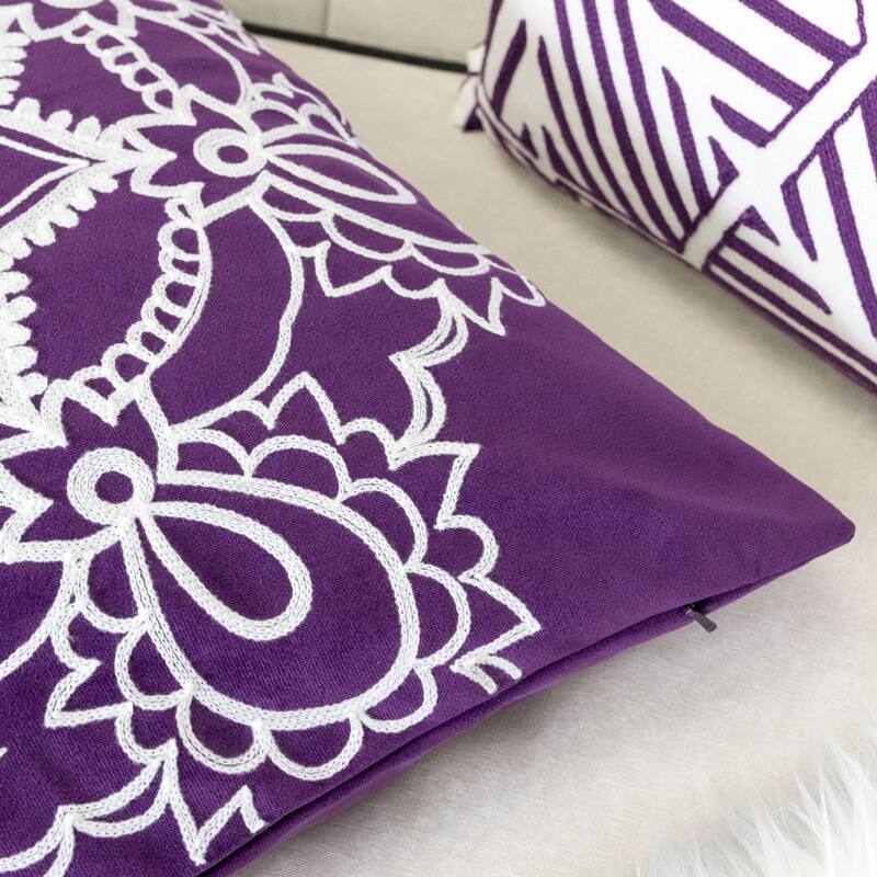 Eleanor Star Mandala 20" Square Decorative Throw Pillow