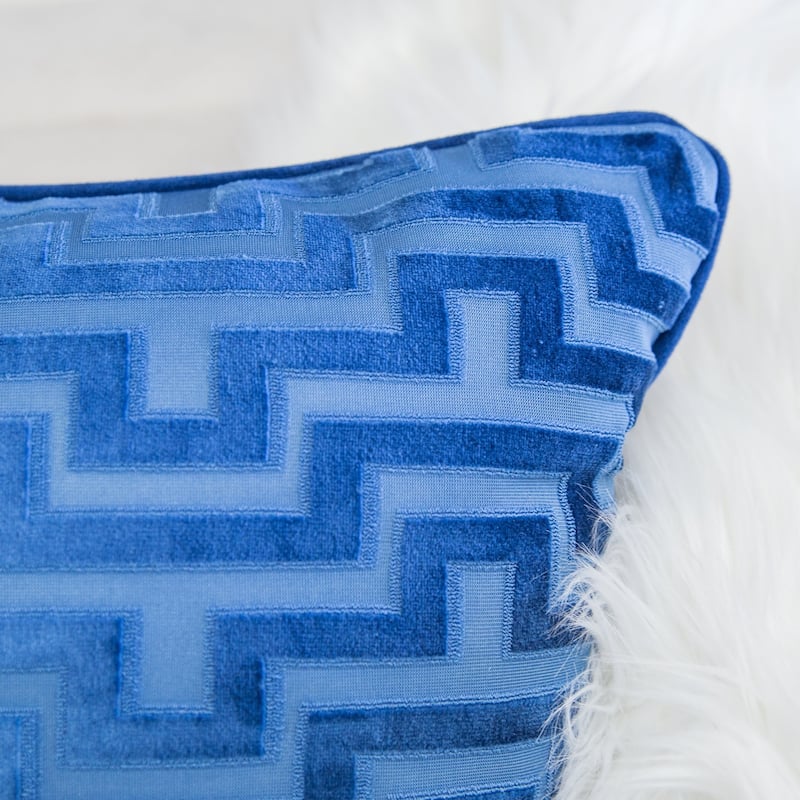 Jasmine Modern Maze 12"x20" Rectangle Decorative Throw Pillow