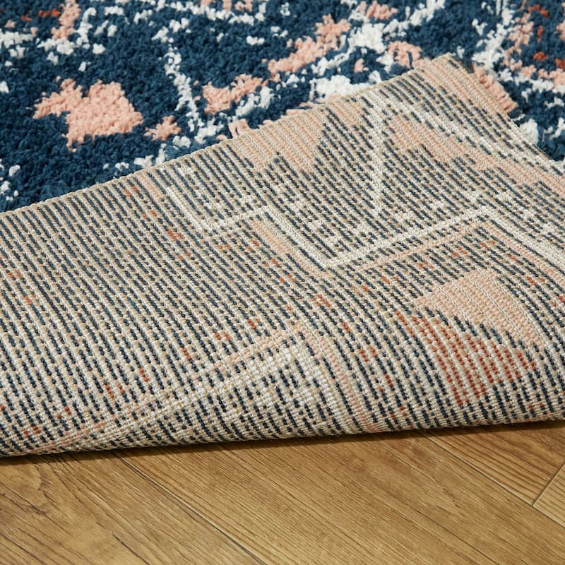 Amaru Geometric Shag Area Rug