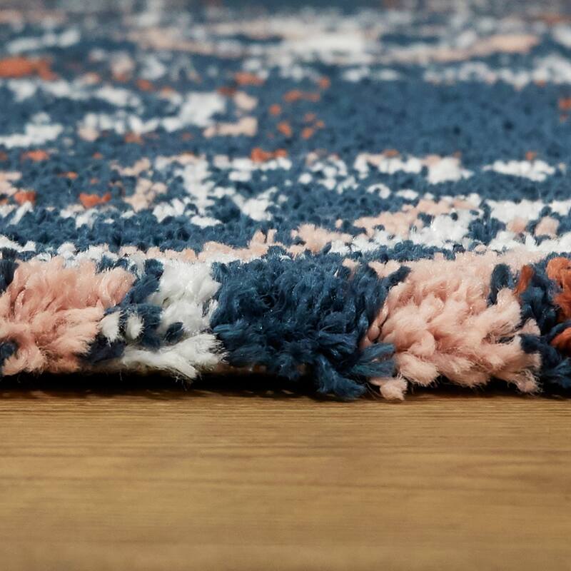Amaru Geometric Shag Area Rug