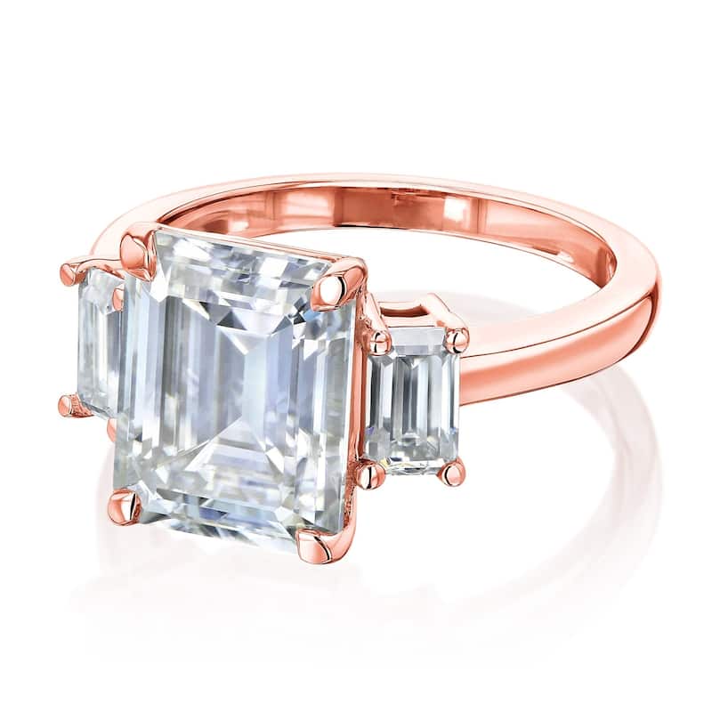 Annello by Kobelli 14k Gold 4.1 Carat TGW Three Stone Emerald-cut Forever One Moissanite Engagement Ring (DEF/VS).