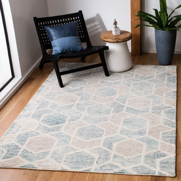 Safavieh Handmade Precious Joukje Contemporary Rug - 5' x 8'