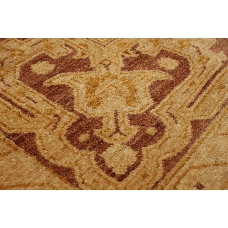 Hand-knotted Peshawar Oushak Beige Wool Rug - 9'3" x 11'7"/9'3 x 11'7
