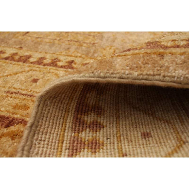 Hand-knotted Peshawar Oushak Beige Wool Rug - 9'3" x 11'7"/9'3 x 11'7