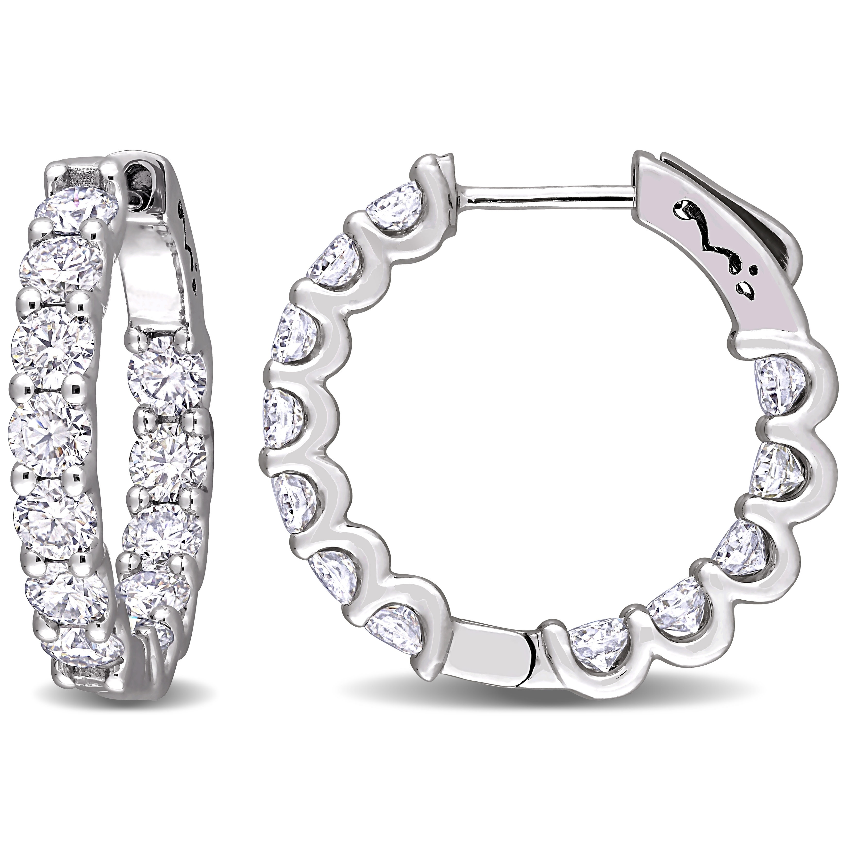 mother earrings