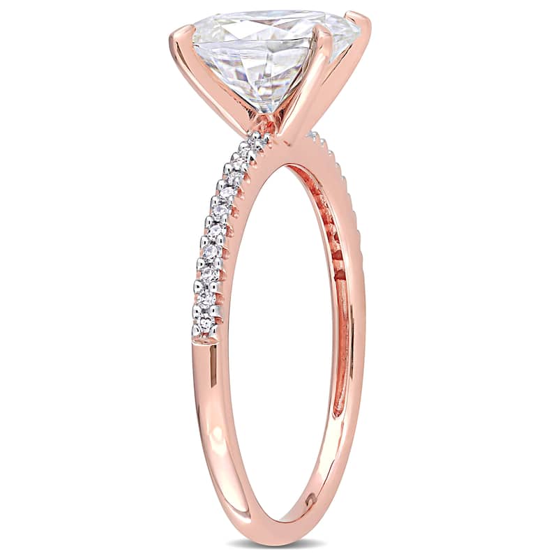 Miadora 2ct DEW Oval-cut Moissanite Solitaire and 1/10ct TDW Diamond Engagement Ring in 14k Rose Gold