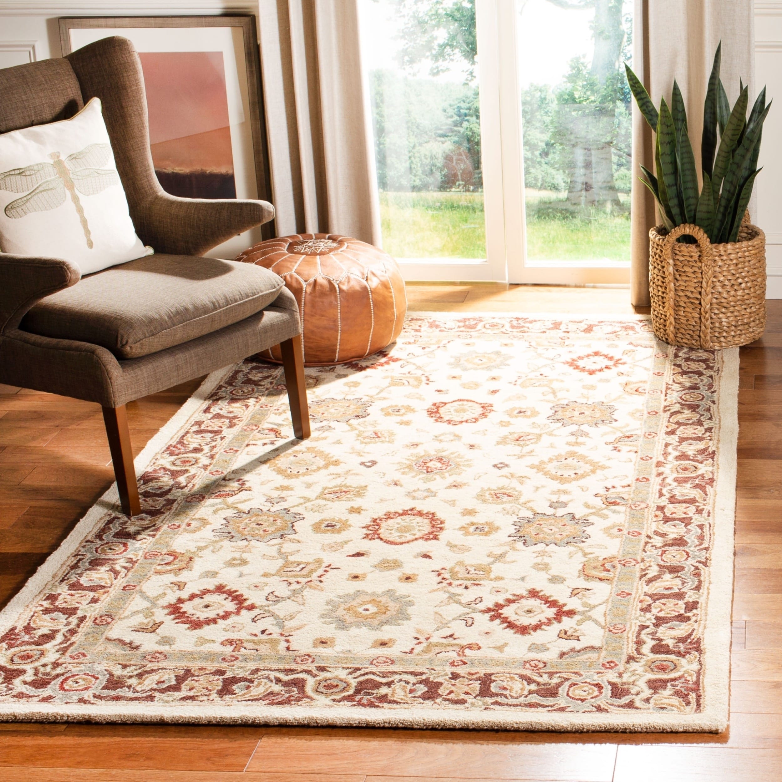 Handmade Heirloom Ivory Wool Rug (96 X 136)