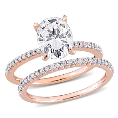 Miadora 2ct DEW Oval-Cut Moissanite and 1/4ct TDW Diamond Bridal Ring Set in 14k Rose Gold