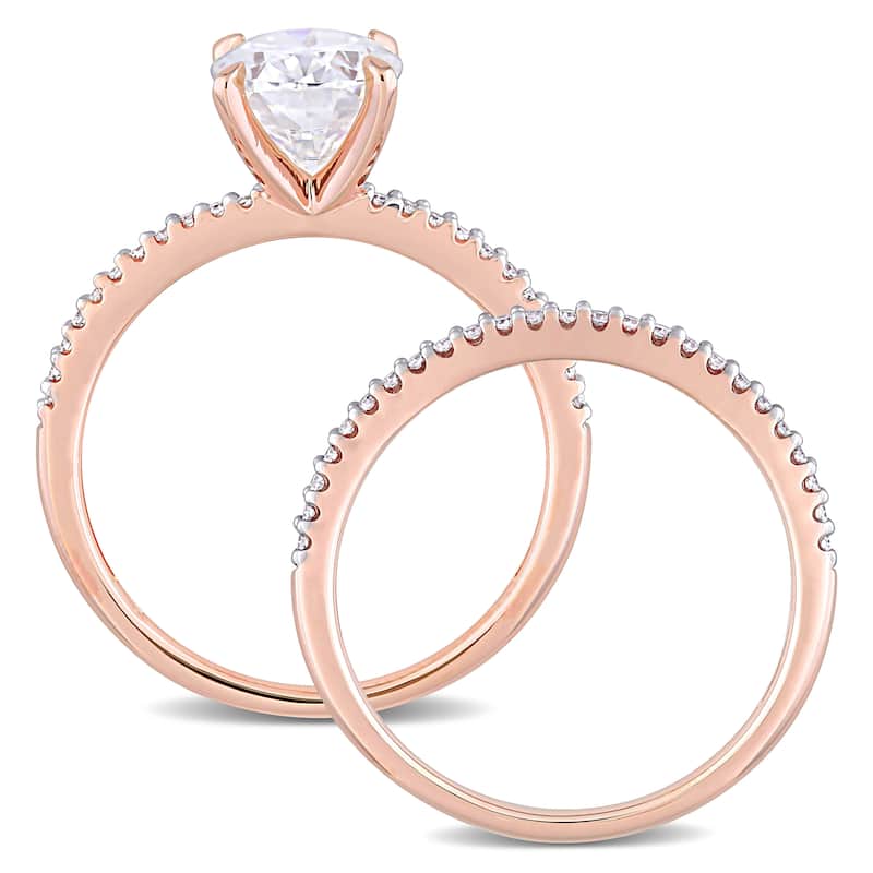 Miadora 2ct DEW Oval-Cut Moissanite and 1/4ct TDW Diamond Bridal Ring Set in 14k Rose Gold