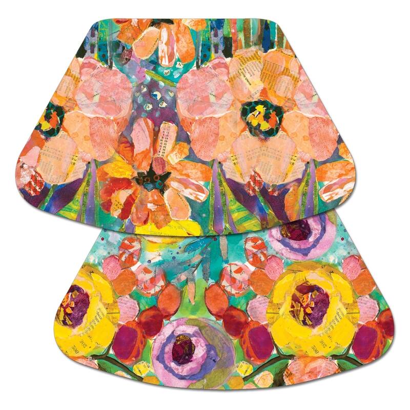 Porch & Den Spirea Blossom Pattern Reversible Wedge Shaped Placemat (Set of 4)