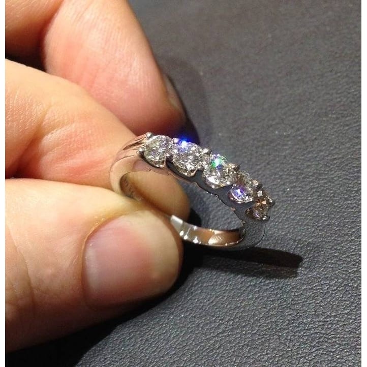 Pompeii3 14k White Gold 1 Ct TDW Diamond Five Stone Wedding Ring Lab Grown (G-H/VS1-VS2)