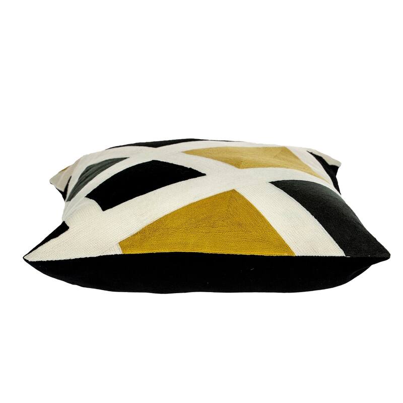 Parkland Collection Helix Contemporary White Pillow Cover With Poly Insert