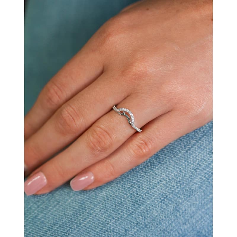 Annello by Kobelli 14k White Gold 1/5ct TDW Curved Diamond Wedding Ring (GH, I1-I2)