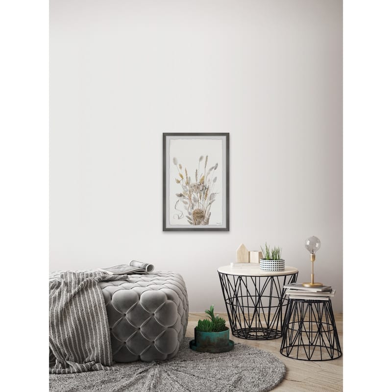 'Grey Flowers Bouquet' Framed Painting Print