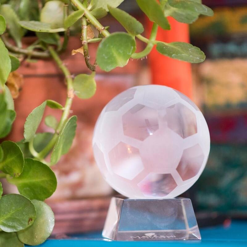 Matashi Home Decorative Tabletop Showpiece Crystal Paperweight with Etched Soccer Ball Ornament and Trapezoid Base