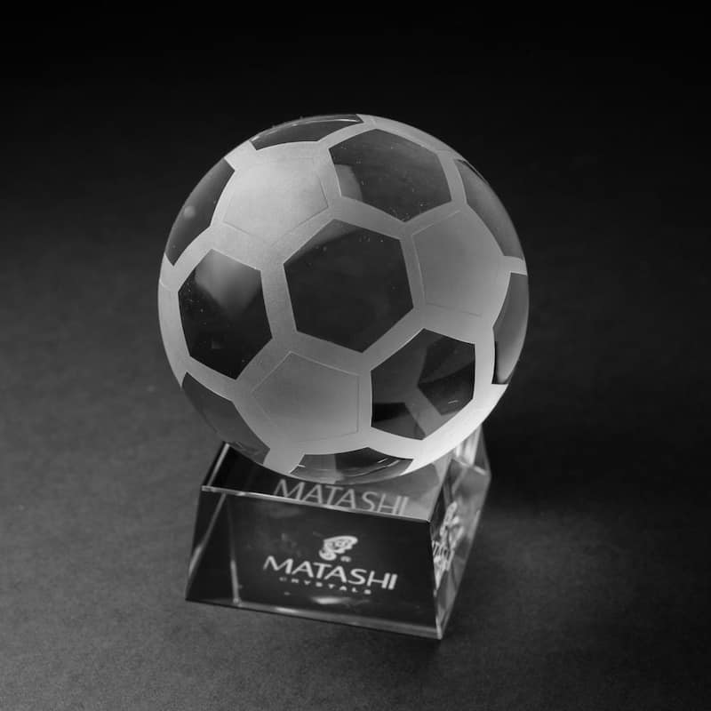 Matashi Home Decorative Tabletop Showpiece Crystal Paperweight with Etched Soccer Ball Ornament and Trapezoid Base