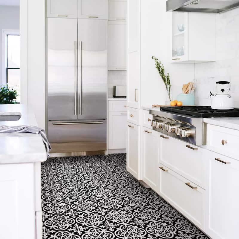 Washington, Peel & Stick Gothic Floor Tiles