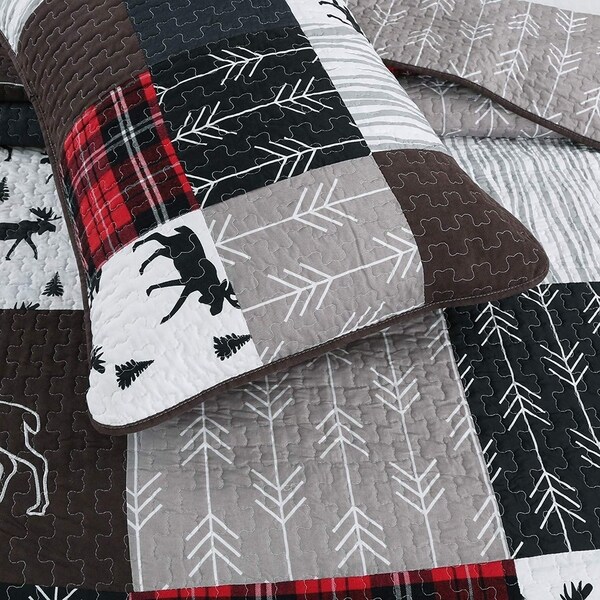 lodge patchwork quilt