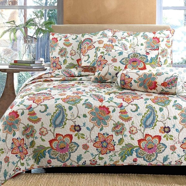 Spring Floral Reversible 3-Piece Quilt Set