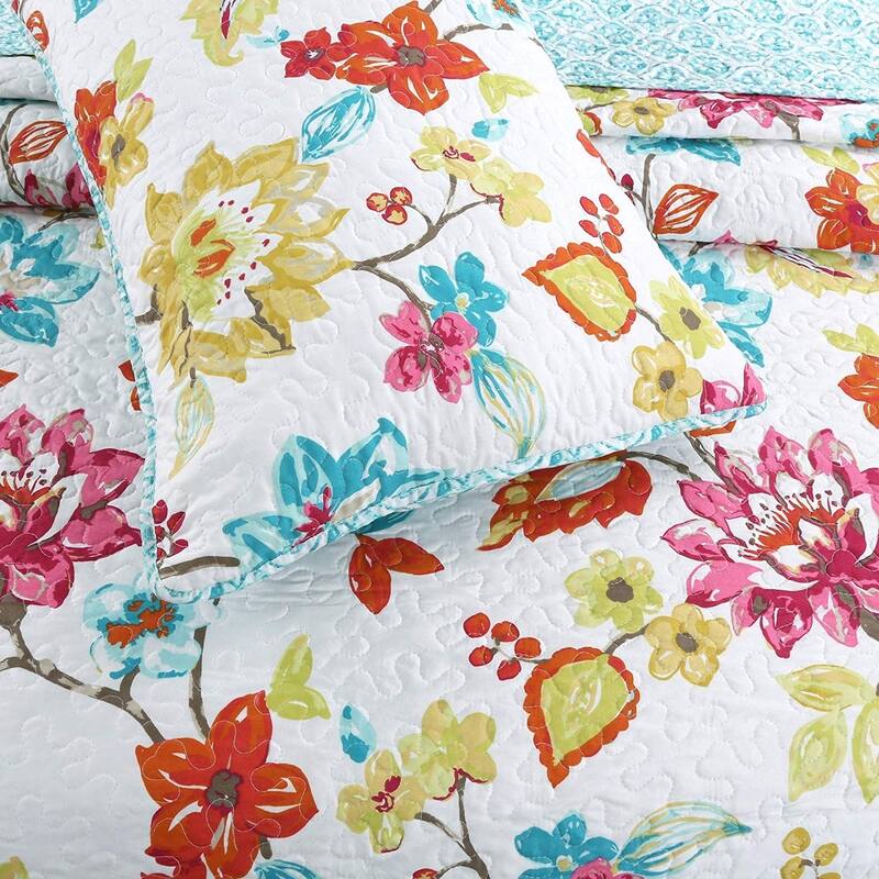 Briaroaks Blossom Floral Reversible 3-Piece Quilt Bedding Set