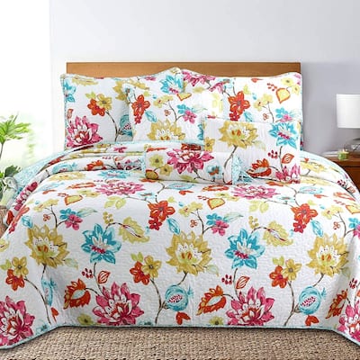 Briaroaks Blossom Floral Reversible 3-Piece Quilt Bedding Set