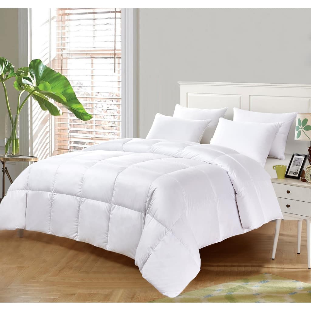 kathy ireland Ultra Soft Light Warmth White Down Fiber Comforter