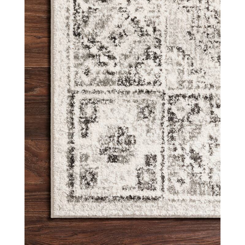 Alexander Home Bellagio Kaleidoscope Distressed Traditional Rug