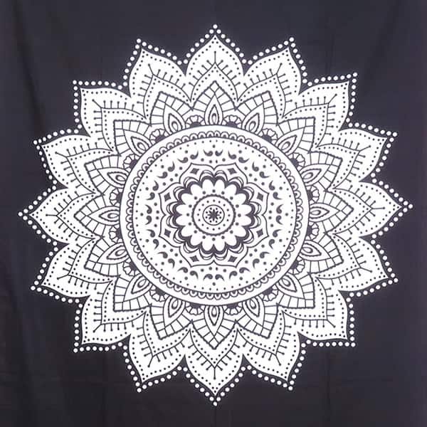 Shop Oussum Mandala Tapestry Wall Hanging Bedroom Dorm Decor Beach Towel Yoga Mat On Sale Overstock 30395493