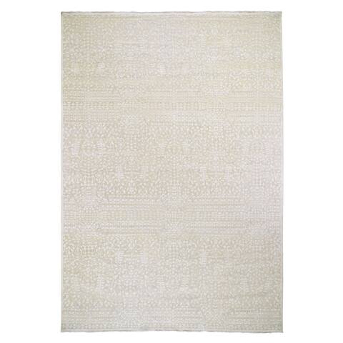Shahbanu Rugs Hand knotted Tone on Tone Pure Silk with Textured Wool Oriental Rug (9'9" x 14'0") - 9'9" x 14'0"