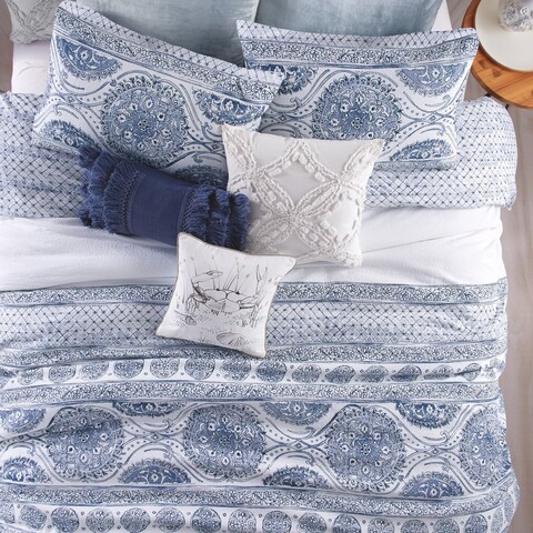 The Curated Nomad Fala Medallion Cotton Duvet Cover