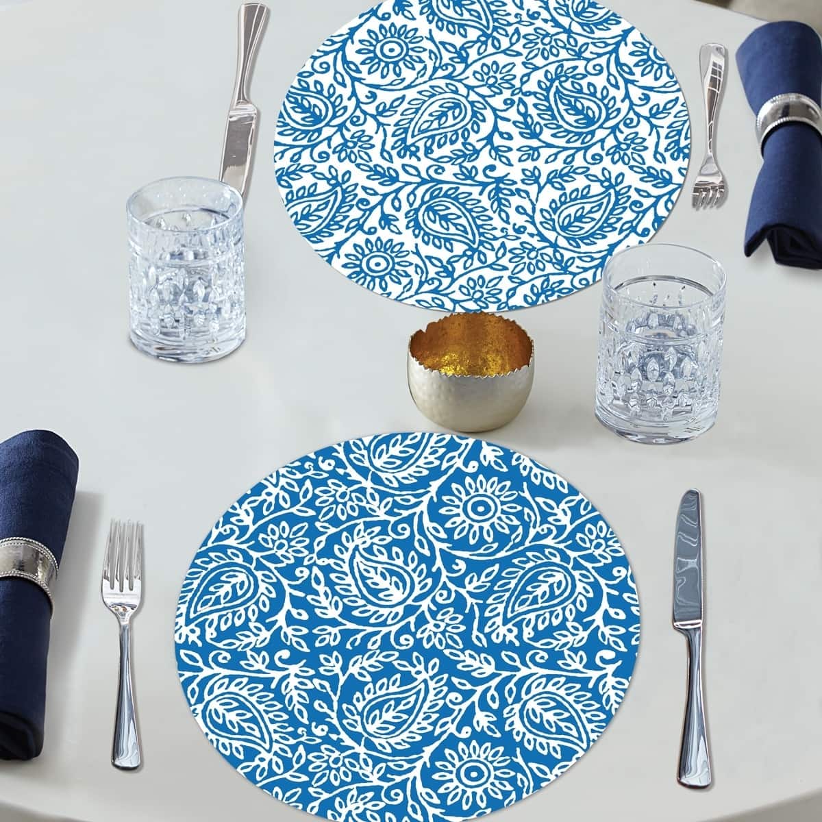 Round Reversible Wipeclean Placemats Set of 4 Royal Woodblock On