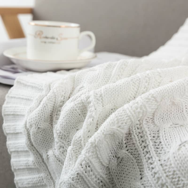Cotton Cable Knit Throw