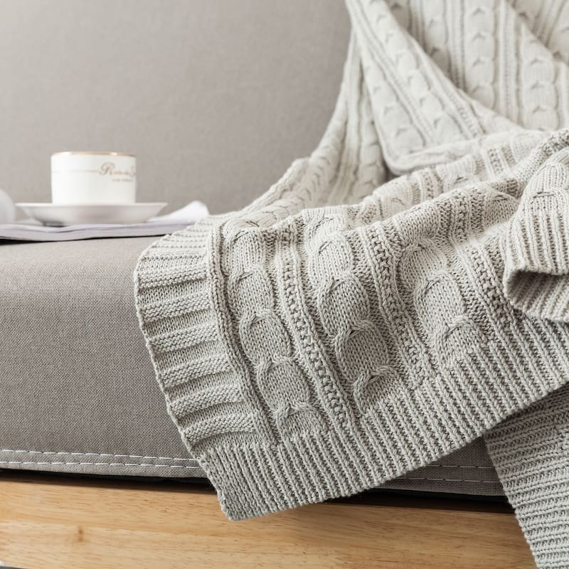 Cotton Cable Knit Throw