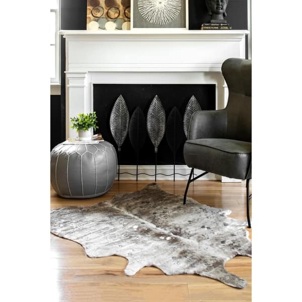 Shop Nuloom Tinley Spotted Faux Cowhide Area Rug Free Shipping