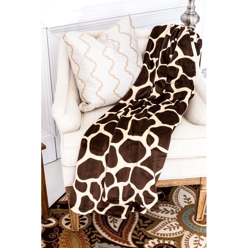 Giraffe discount print blanket