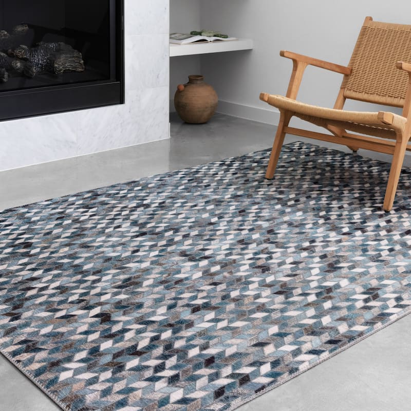 Alexander Home Davide Printed Geometric Faux Cowhide Area Rug