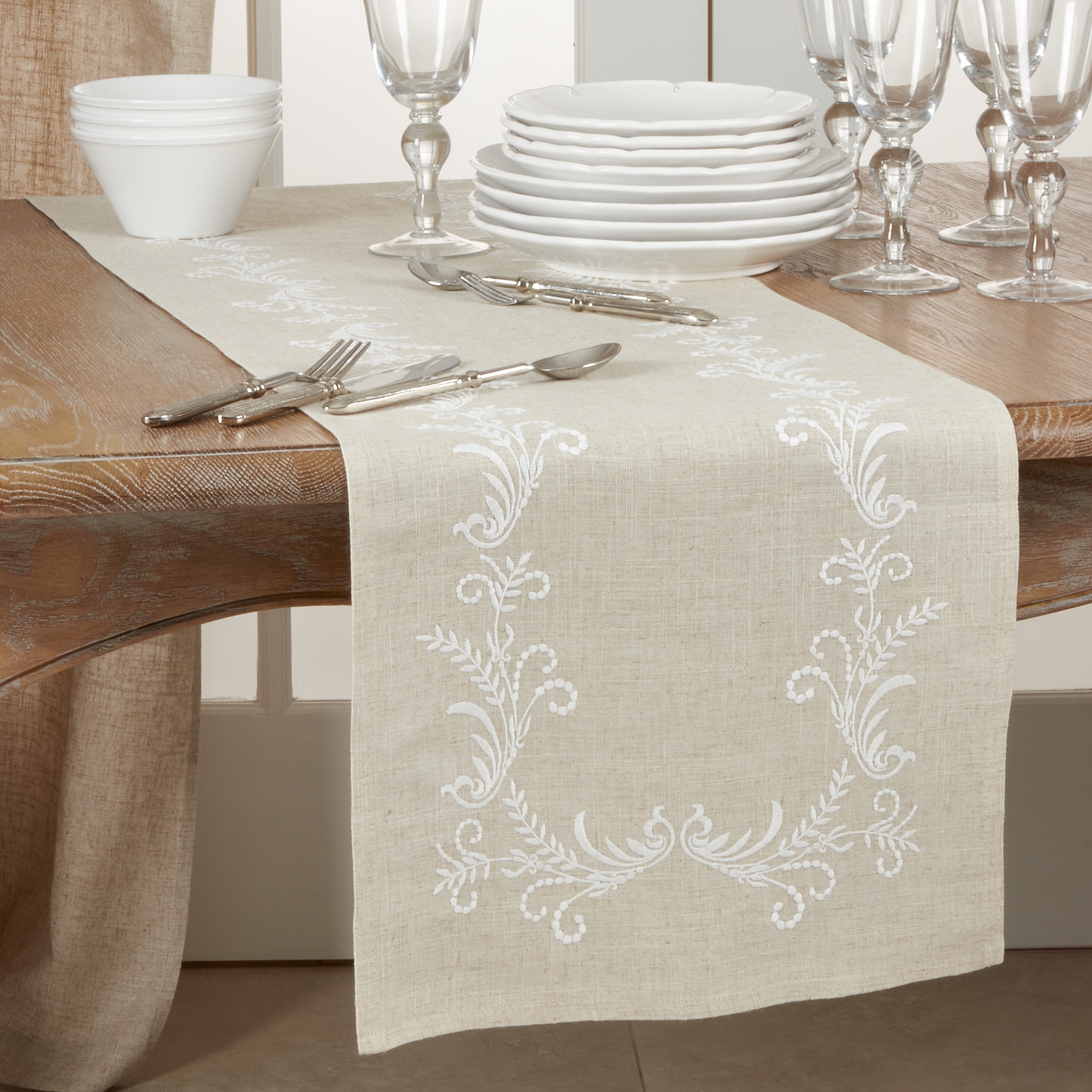 Christmas Embroidered Purple Candle Cut Work Lace Table Runner 33x15" C09 