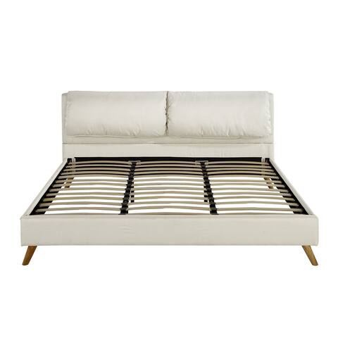 Carson Carrington Vanneboke Upholstered Platform Bed